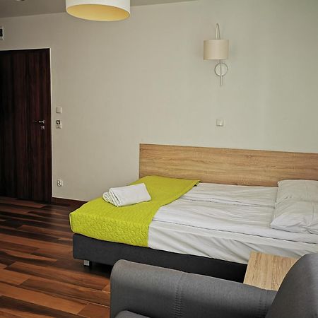 Villa Veell - Tylko 4 Minuty Od Pieknej Szerokiej Plazy Pobierowo Exteriör bild